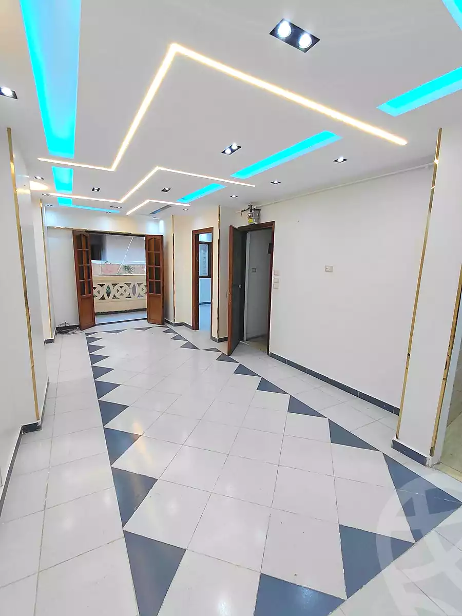 https://aqarmap.com.eg/en/listing/7130492-for-sale-alexandria-miami-mohammed-galal-hammad-st