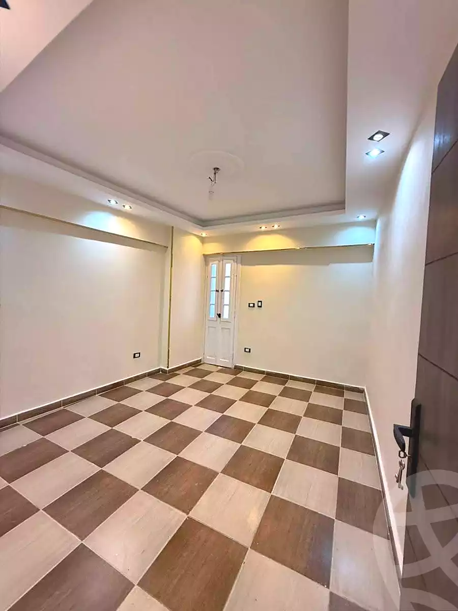 https://aqarmap.com.eg/en/listing/7130538-for-sale-alexandria-el-asafra-ahmed-tiesser-st