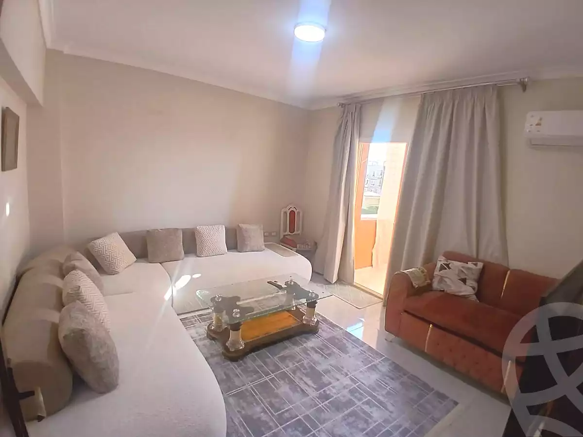 https://aqarmap.com.eg/ar/listing/7130805-for-rent-cairo-el-sheikh-zayed-city-compounds-el-khamayel