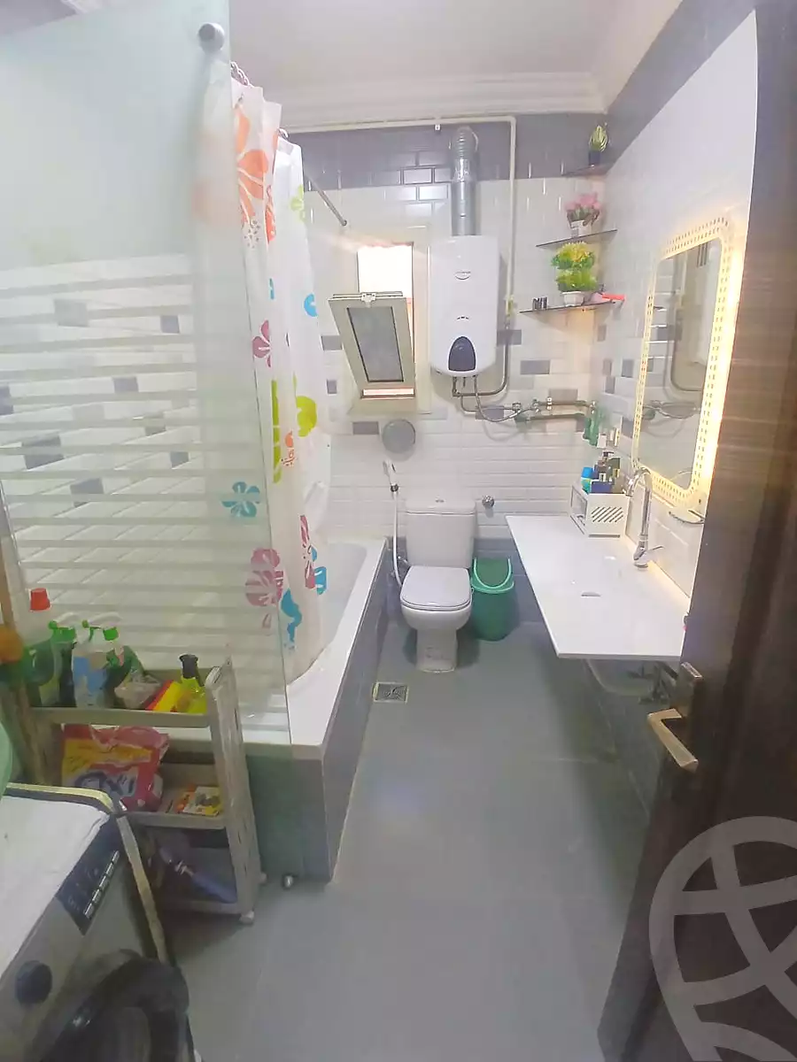 https://aqarmap.com.eg/ar/listing/7130805-for-rent-cairo-el-sheikh-zayed-city-compounds-el-khamayel