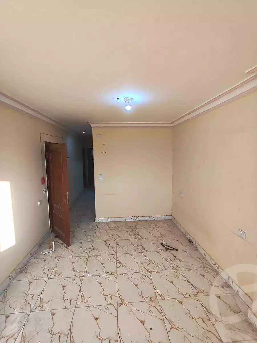 https://aqarmap.com.eg/en/listing/7130911-for-rent-cairo-ain-shams-jsr-lswys