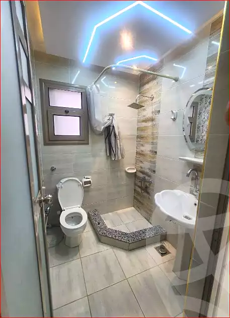 https://aqarmap.com.eg/ar/listing/7131066-for-sale-alexandria-lsywf-el-falki