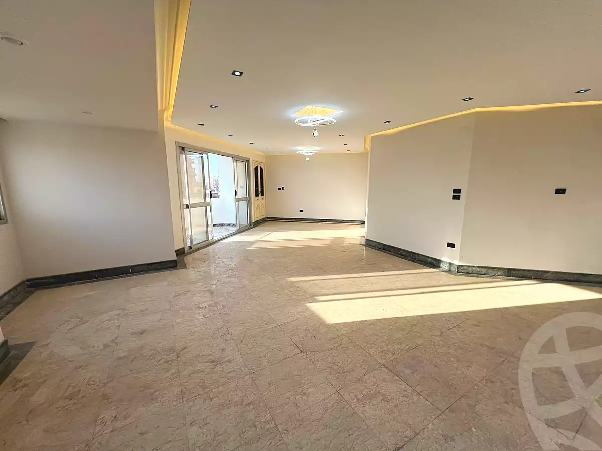 https://aqarmap.com.eg/ar/listing/7131199-for-sale-cairo-el-mohandesen-shareaa-ahmed-orabi
