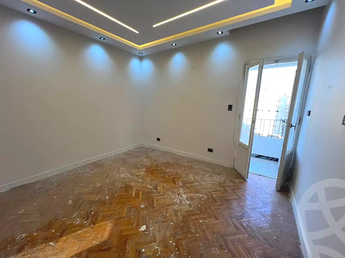https://aqarmap.com.eg/ar/listing/7131199-for-sale-cairo-el-mohandesen-shareaa-ahmed-orabi