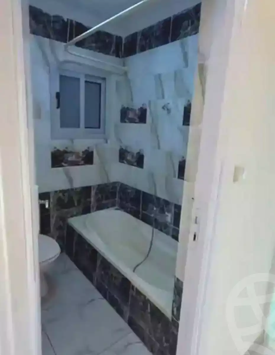 https://aqarmap.com.eg/ar/listing/7131177-for-sale-alexandria-miami-mahmoud-el-isawy-st