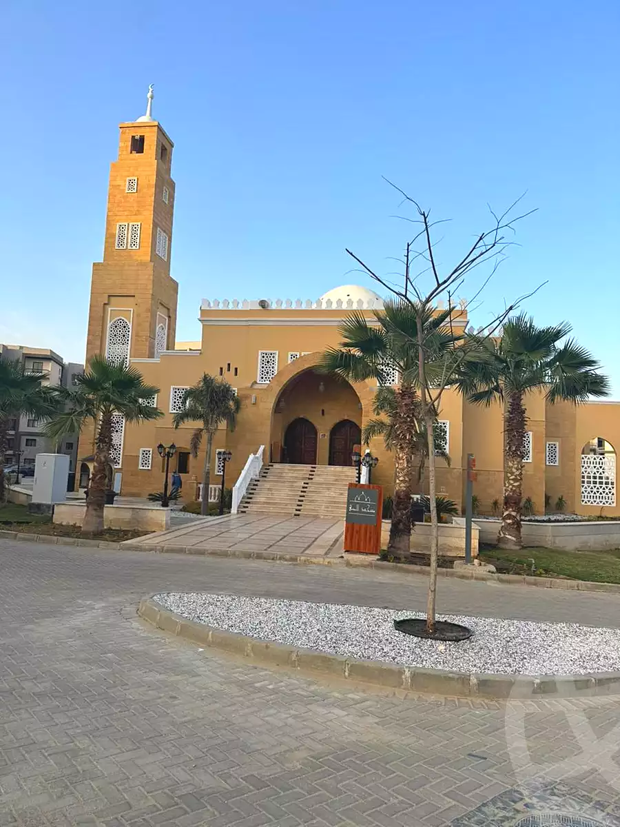 https://aqarmap.com.eg/ar/listing/7131376-for-sale-cairo-6th-of-october-hadaeq-october-compounds-ashgar-city