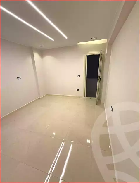 https://aqarmap.com.eg/en/listing/7131430-for-sale-alexandria-lsywf-el-falki