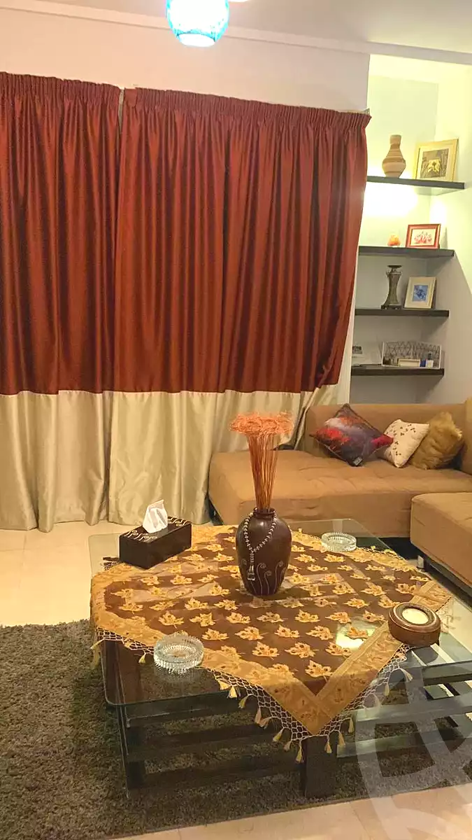 https://aqarmap.com.eg/ar/listing/7131452-for-rent-cairo-new-cairo-compounds-kmbwnd-dh-fyldj-blm-hylz