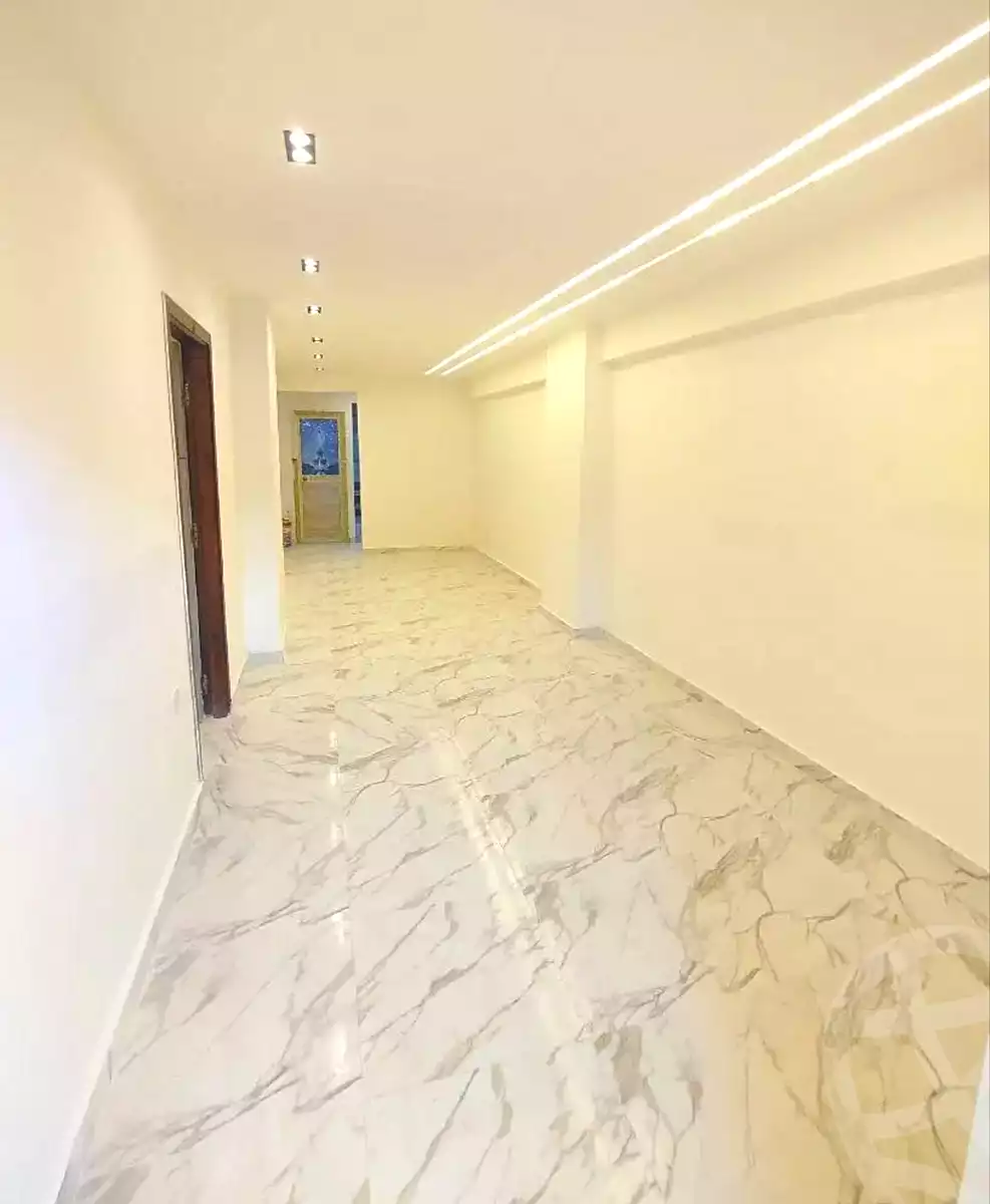 https://aqarmap.com.eg/en/listing/7131484-for-sale-alexandria-lsywf-el-falki