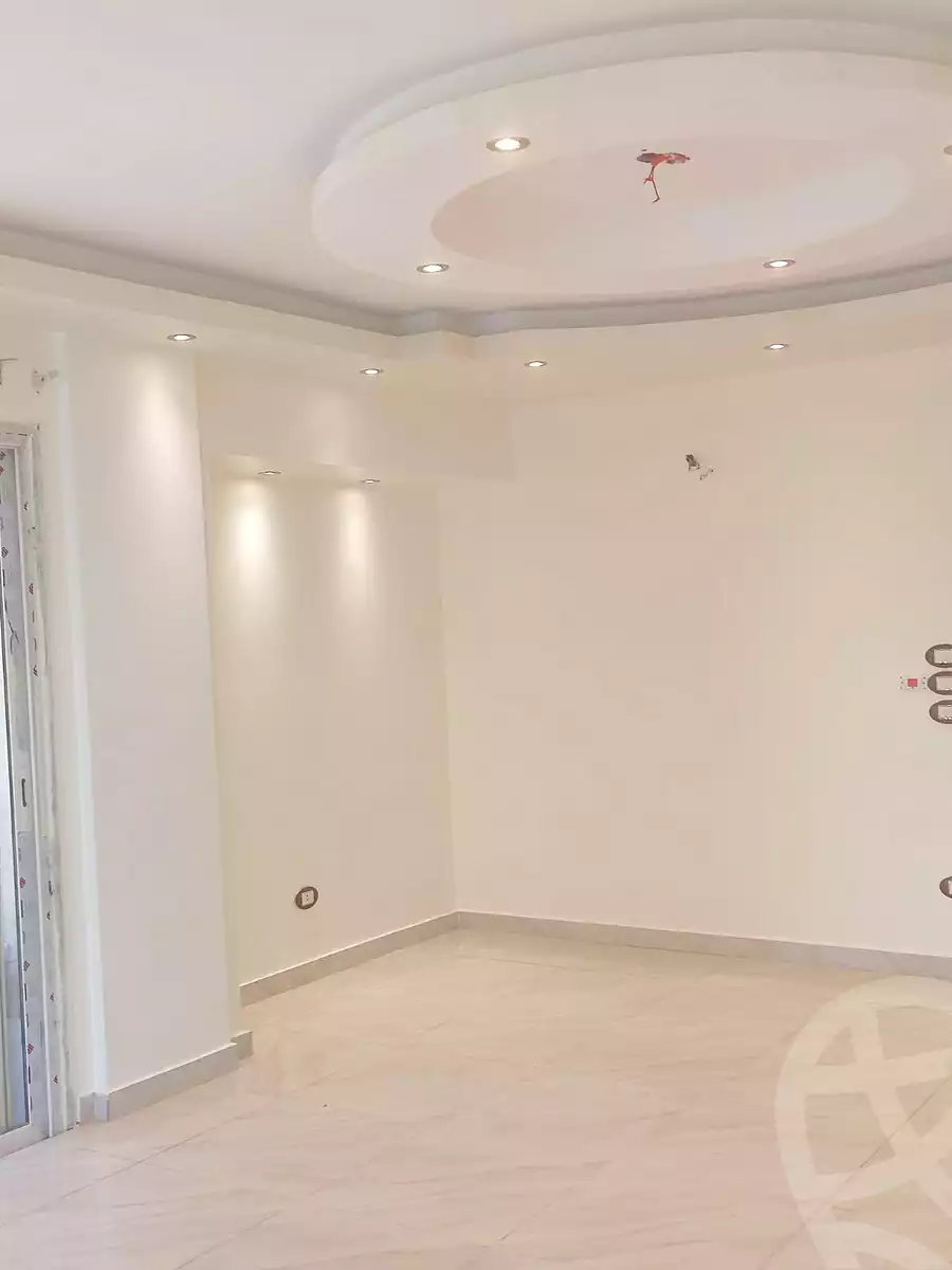 https://aqarmap.com.eg/en/listing/7131489-for-rent-cairo-new-cairo-compounds-the-square