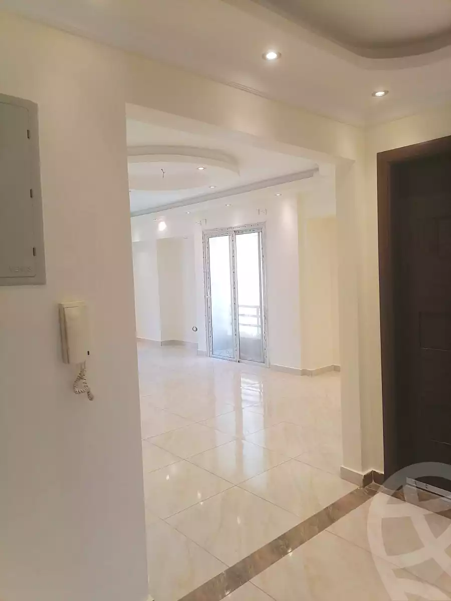 https://aqarmap.com.eg/en/listing/7131489-for-rent-cairo-new-cairo-compounds-the-square