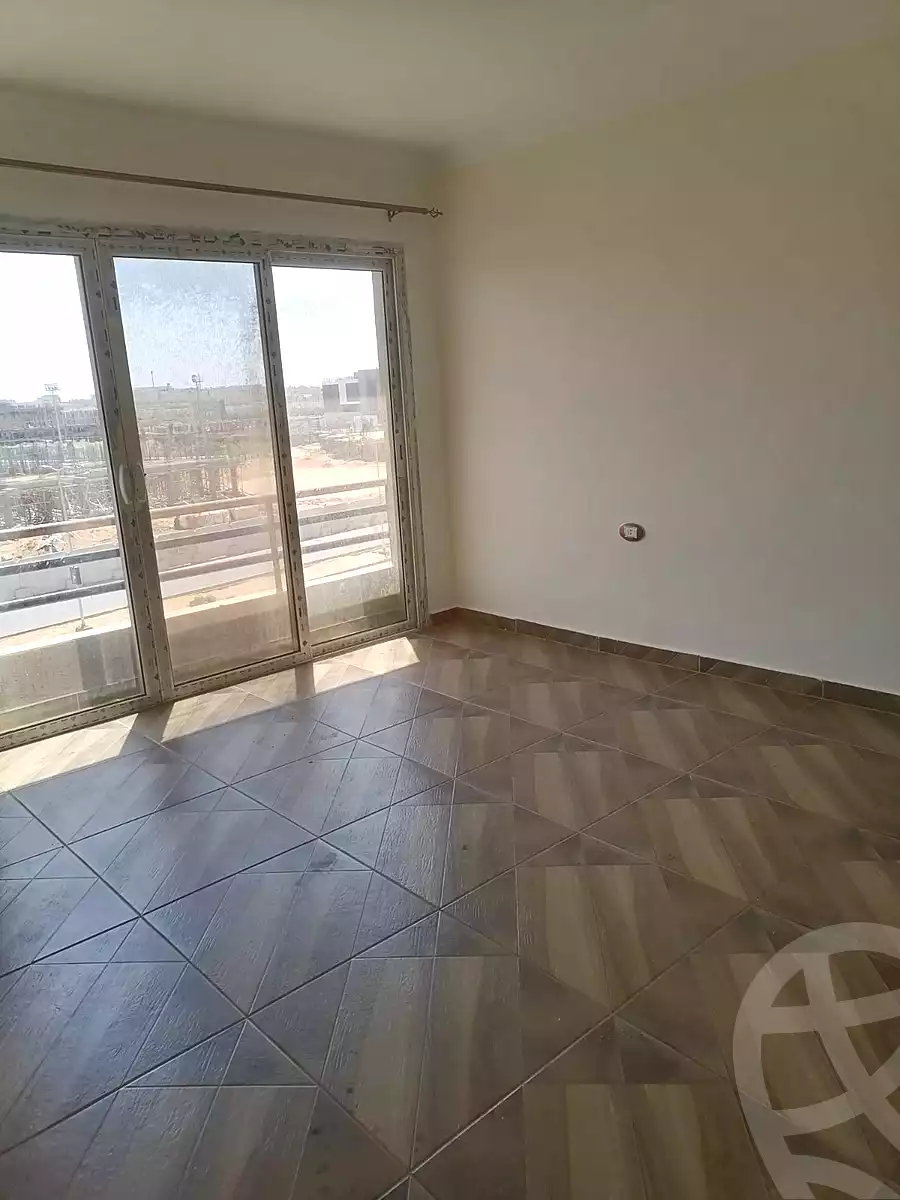 https://aqarmap.com.eg/en/listing/7131489-for-rent-cairo-new-cairo-compounds-the-square