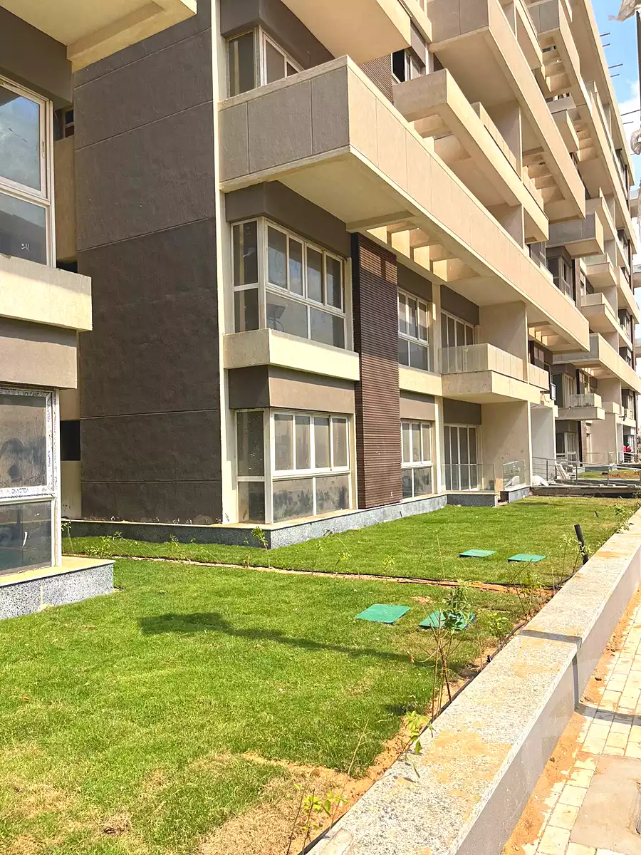 https://aqarmap.com.eg/ar/listing/7131815-for-sale-cairo-new-administrative-capital-r7-scenario