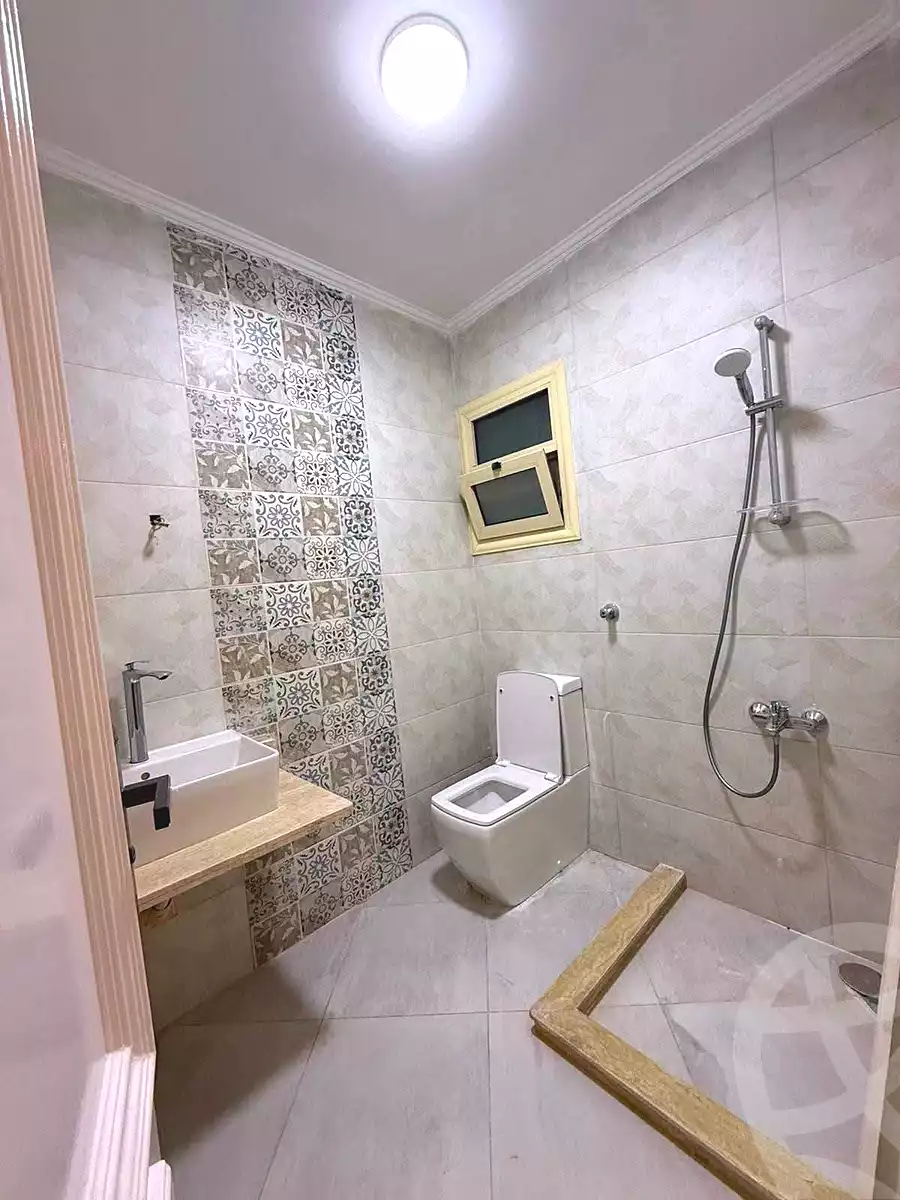 https://aqarmap.com.eg/ar/listing/7131913-for-sale-alexandria-sydy-bshr-sydy-bshr-bhry-shr-khld-bn-lwlyd