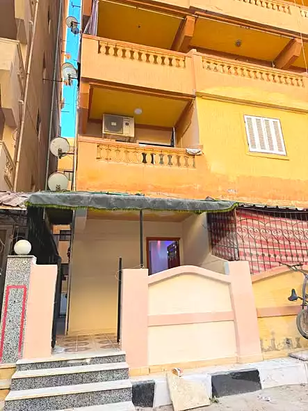 https://aqarmap.com.eg/ar/listing/7131958-for-sale-alexandria-al-agamy-shataa-el-nakheel