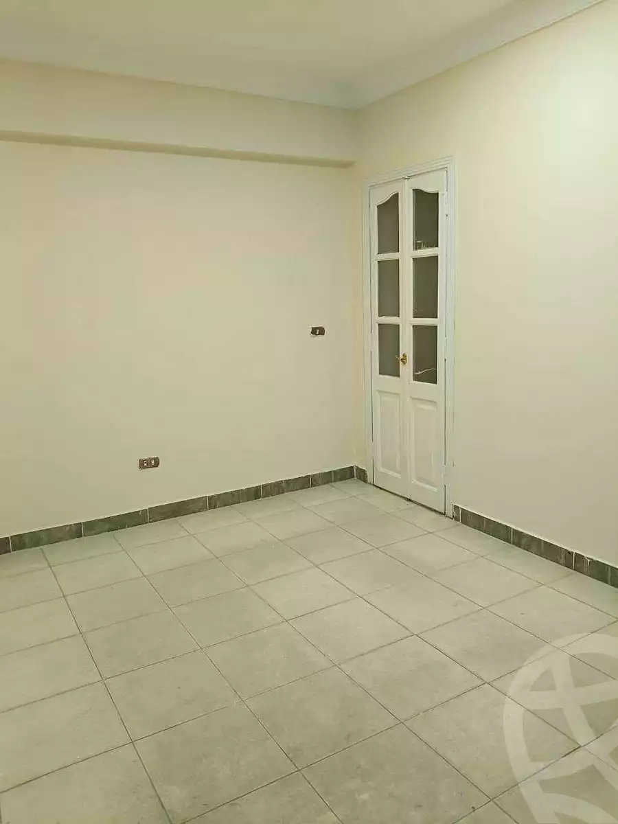 https://aqarmap.com.eg/ar/listing/7132114-for-rent-alexandria-el-asafra-l-sfr-bhry
