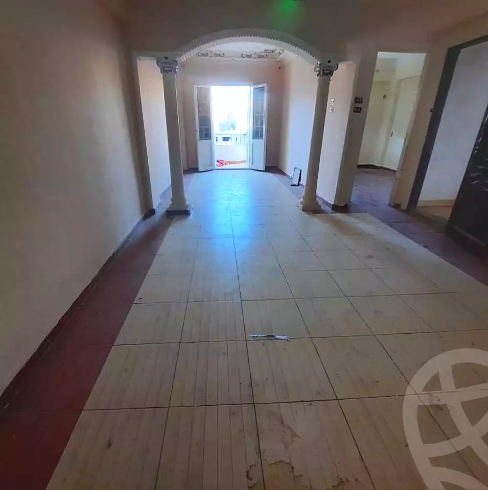 https://aqarmap.com.eg/ar/listing/7132218-for-sale-alexandria-al-agamy-el-hanouvel-al-asdakaa-st