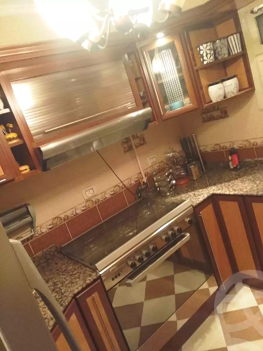 https://aqarmap.com.eg/ar/listing/7132766-for-sale-cairo-helwan-helwan-el-sharkeya-ryad-pasha-st