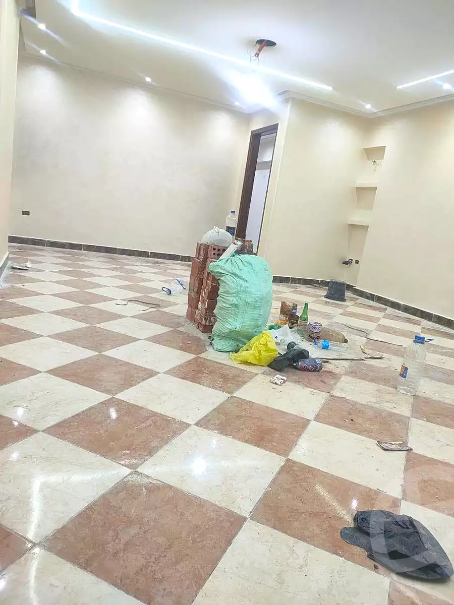 https://aqarmap.com.eg/en/listing/7132819-for-sale-cairo-helwan-helwan-el-sharkeya-latif-basha-st