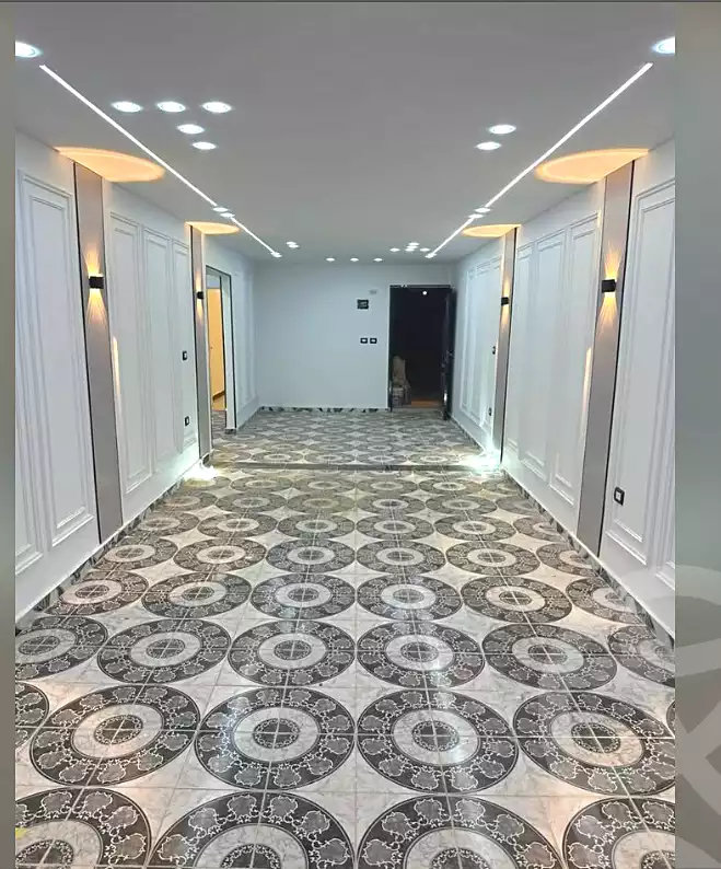 https://aqarmap.com.eg/ar/listing/7133170-for-sale-alexandria-al-agamy-el-hanouvel-radwan-st