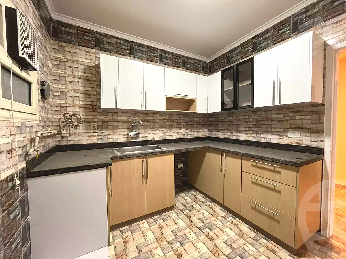 https://aqarmap.com.eg/ar/listing/7134132-for-sale-cairo-new-cairo-el-ahyaa-third-neighborhood-street-16