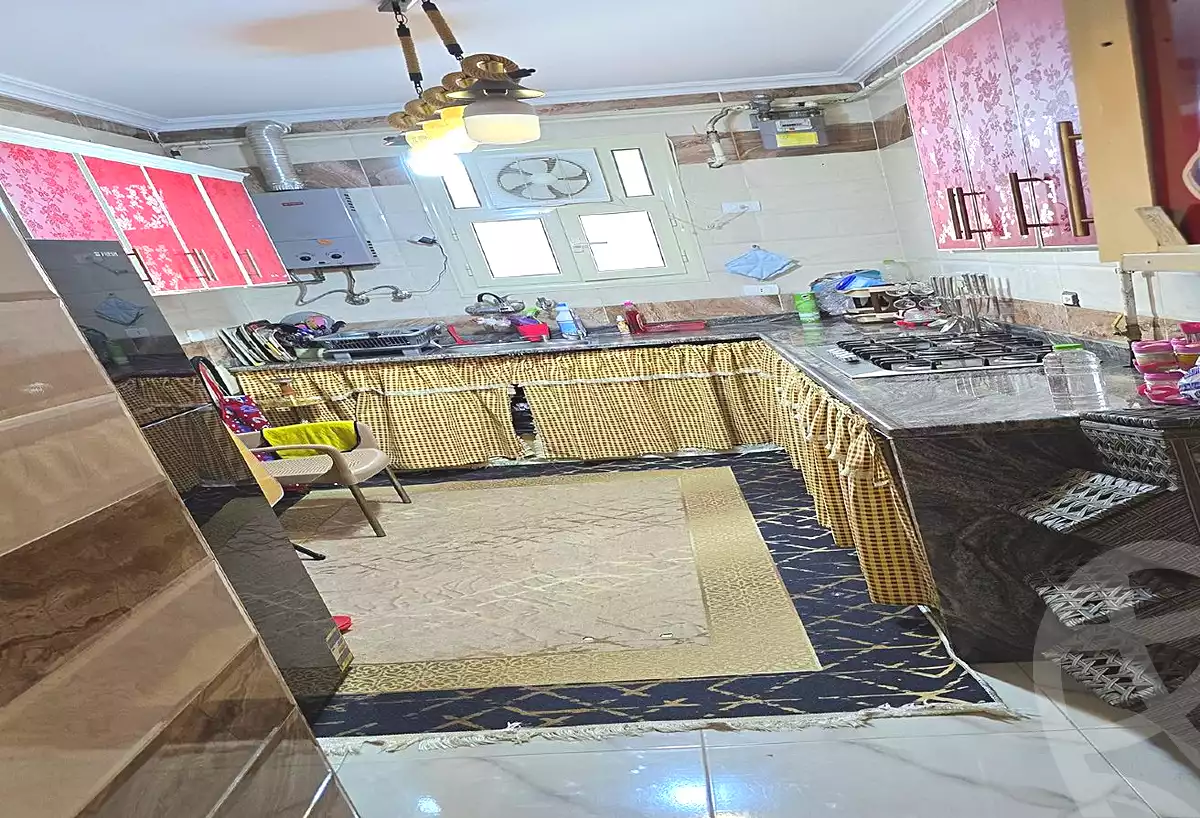 https://aqarmap.com.eg/en/listing/7134188-for-sale-cairo-new-cairo-first-settlement-mhwr-mstfy-kml