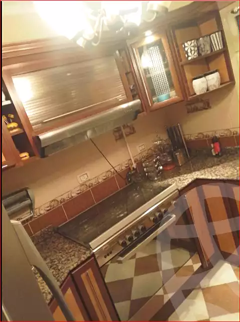 https://aqarmap.com.eg/en/listing/7134187-for-sale-cairo-helwan-helwan-el-sharkeya-ryad-pasha-st