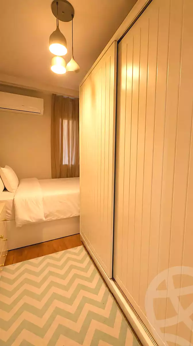 https://aqarmap.com.eg/ar/listing/7134321-for-rent-cairo-6th-of-october-compounds-jn-ktwbr