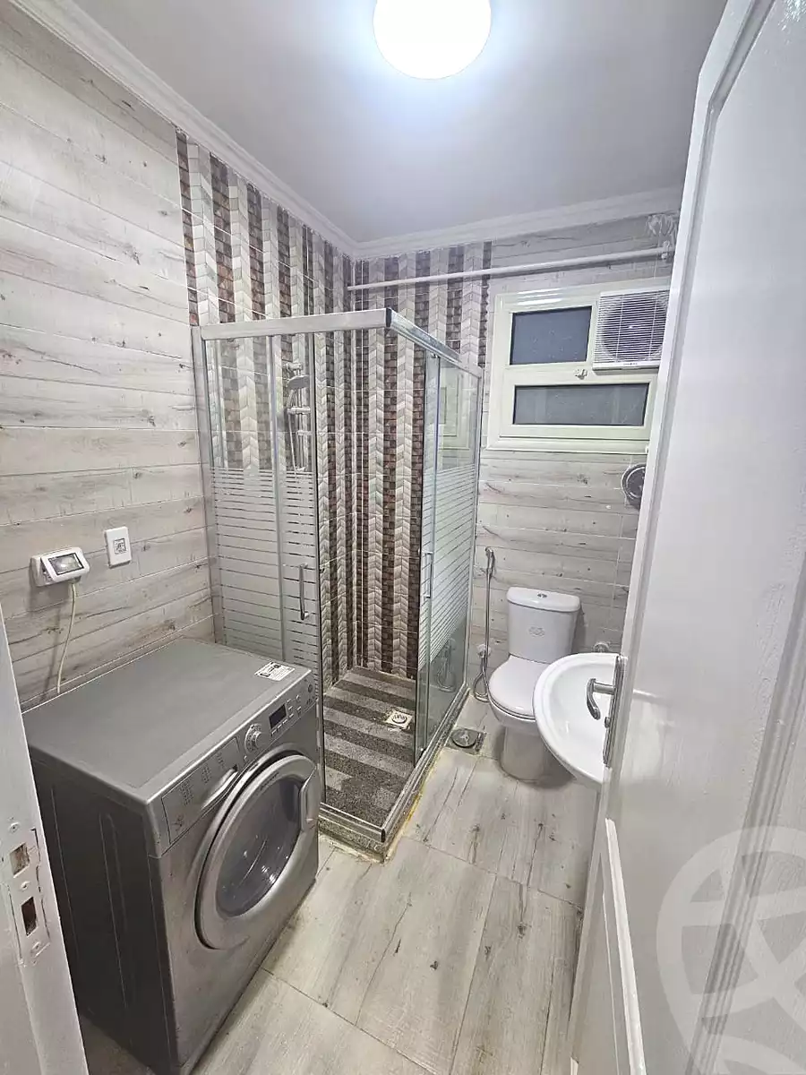 https://aqarmap.com.eg/en/listing/7134306-for-rent-cairo-6th-of-october-compounds-jn-ktwbr