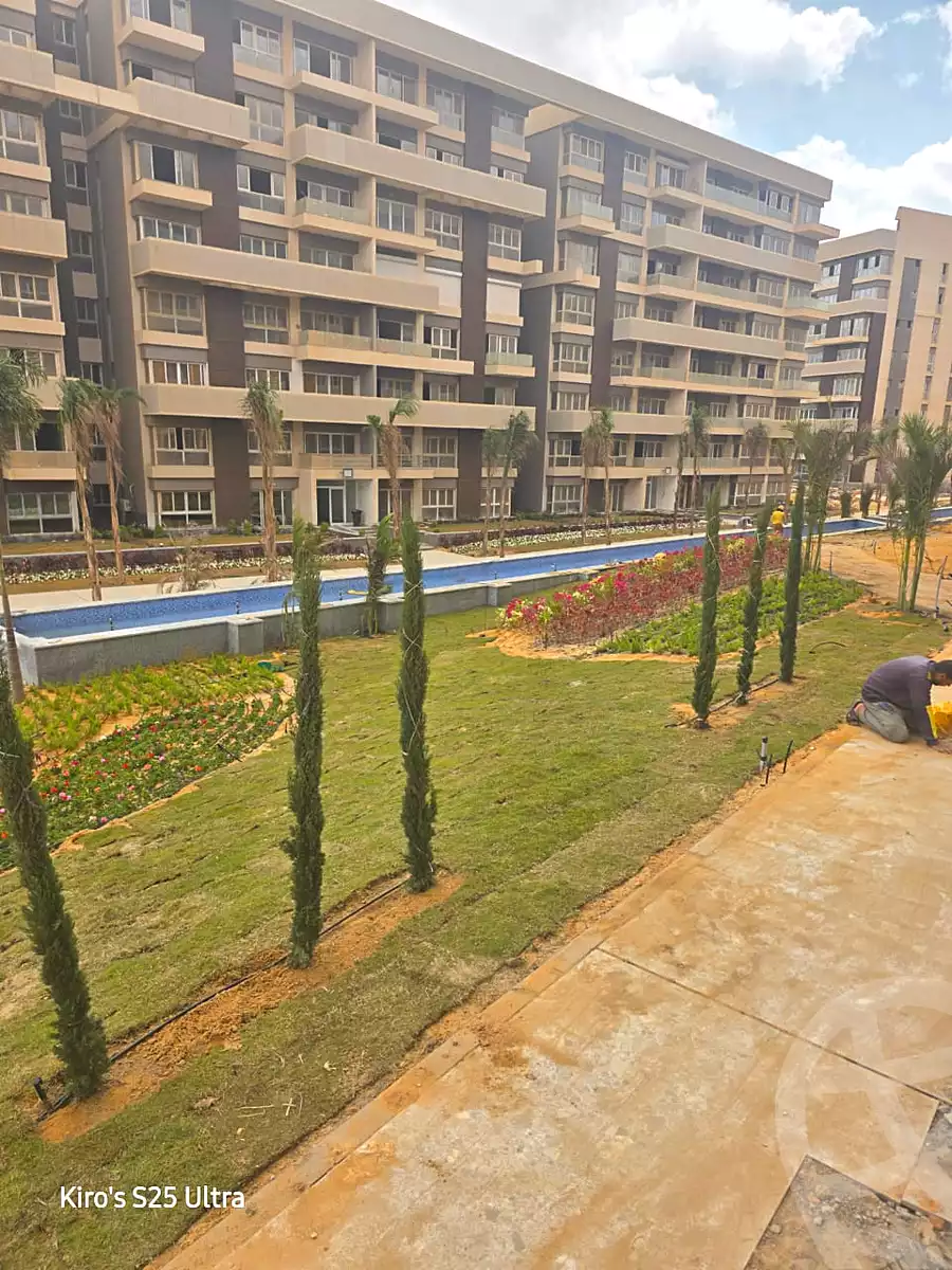https://aqarmap.com.eg/ar/listing/7134409-for-sale-cairo-new-administrative-capital-r7-scenario