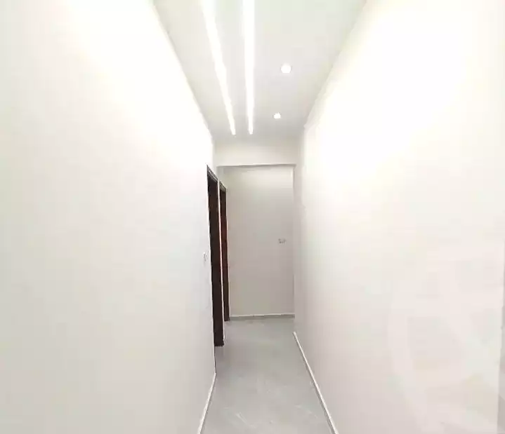 https://aqarmap.com.eg/ar/listing/7134421-for-sale-alexandria-lsywf-el-falki