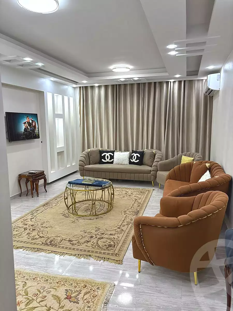 https://aqarmap.com.eg/en/listing/7134412-for-rent-cairo-6th-of-october-compounds-jn-ktwbr