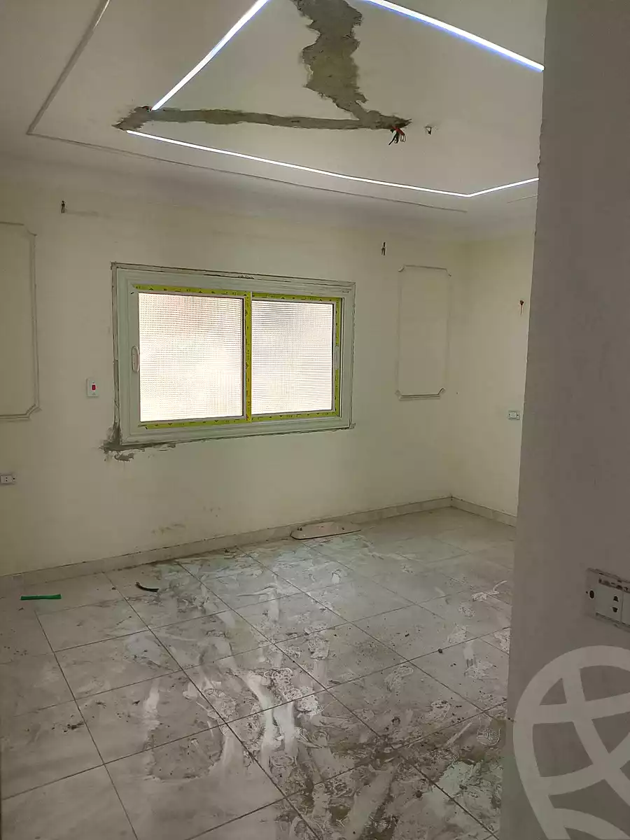 https://aqarmap.com.eg/ar/listing/7134470-for-sale-cairo-ain-shams-ain-shams-el-sharkia-afifi-effat-st
