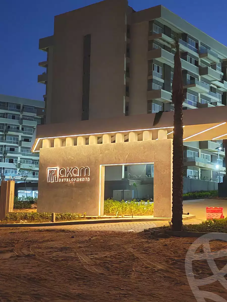 https://aqarmap.com.eg/en/listing/7134618-for-sale-cairo-new-administrative-capital-r7-scenario