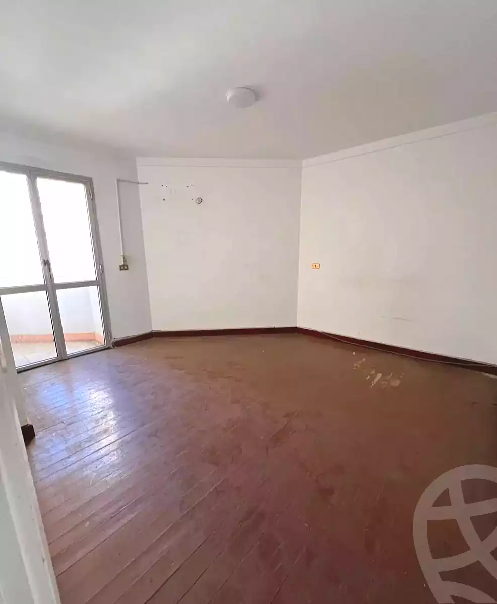 https://aqarmap.com.eg/ar/listing/7134851-for-sale-alexandria-fyktwry-shr-jml-bd-lnsr