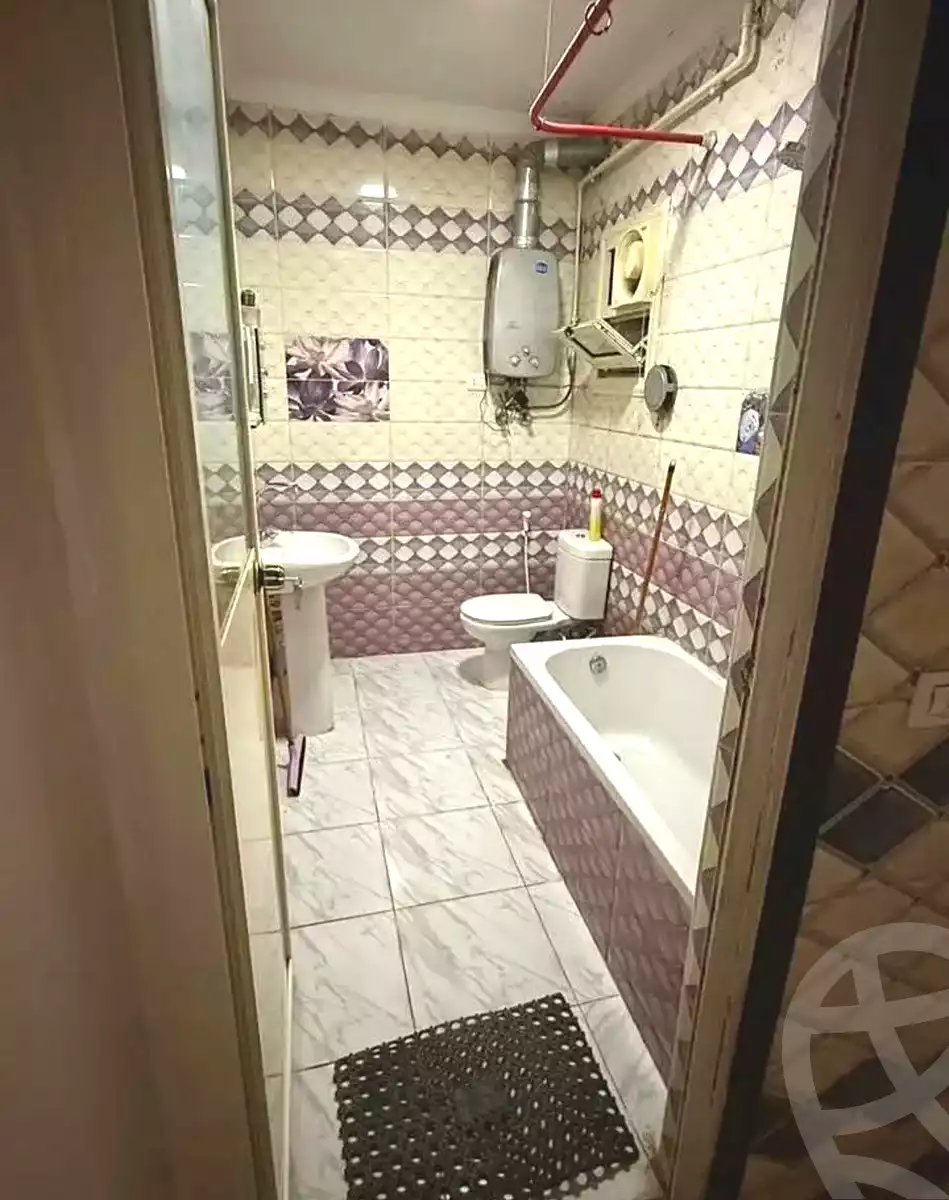 https://aqarmap.com.eg/en/listing/7134867-for-rent-alexandria-el-asafra-l-sfr-bhry