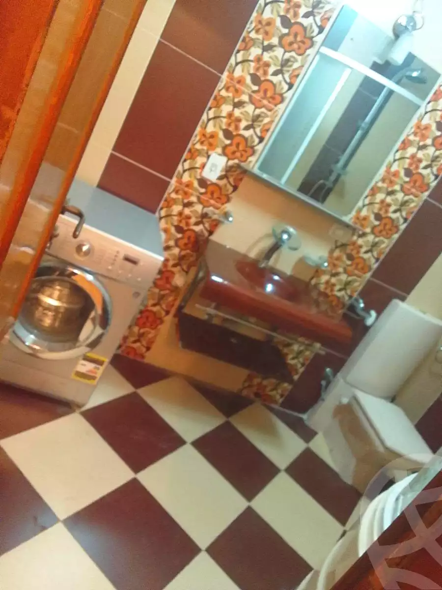 https://aqarmap.com.eg/en/listing/7134919-for-sale-cairo-helwan-helwan-el-sharkeya-ryad-pasha-st