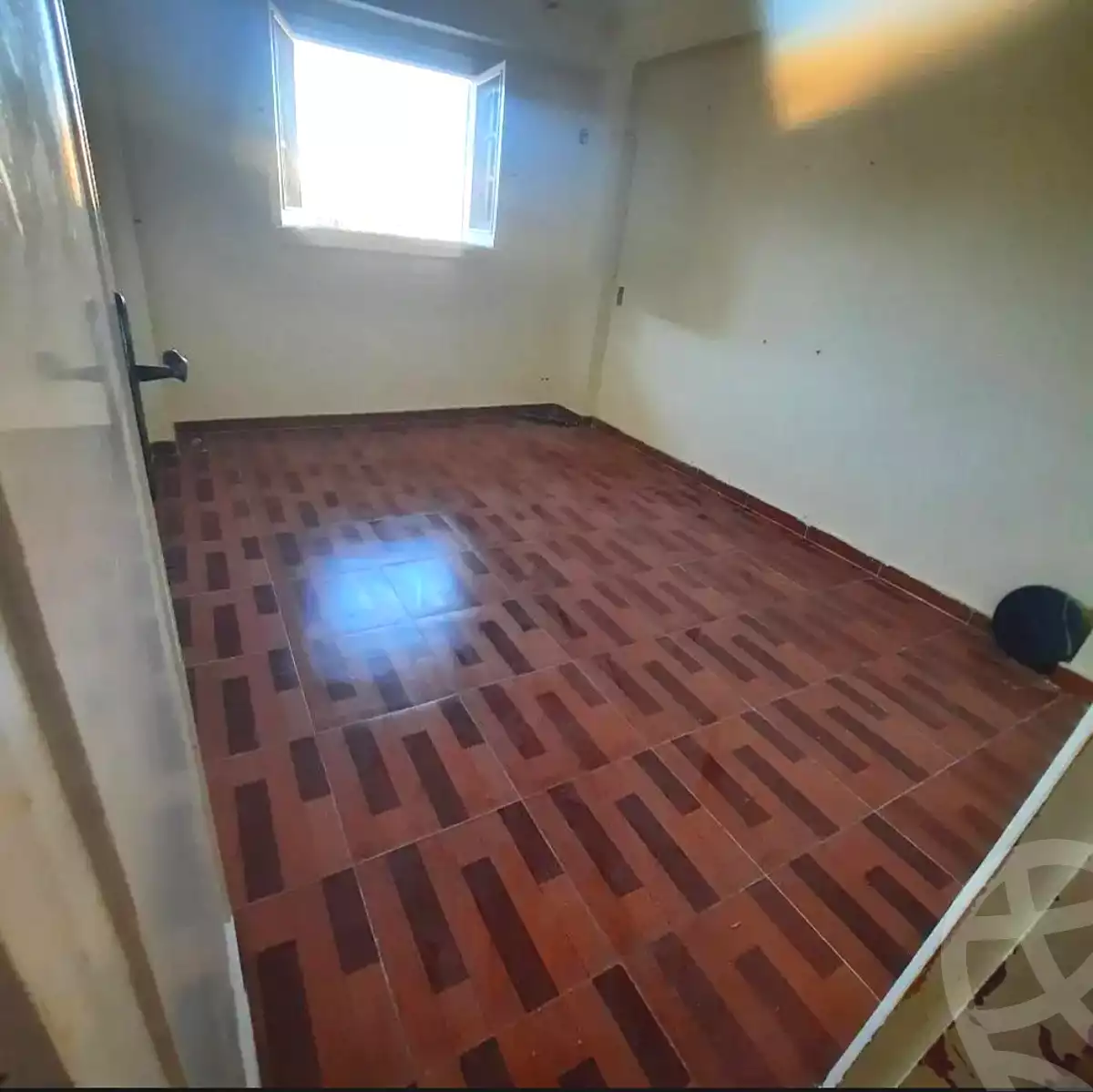 https://aqarmap.com.eg/en/listing/7135158-for-sale-alexandria-al-agamy-el-hanouvel-al-asdakaa-st