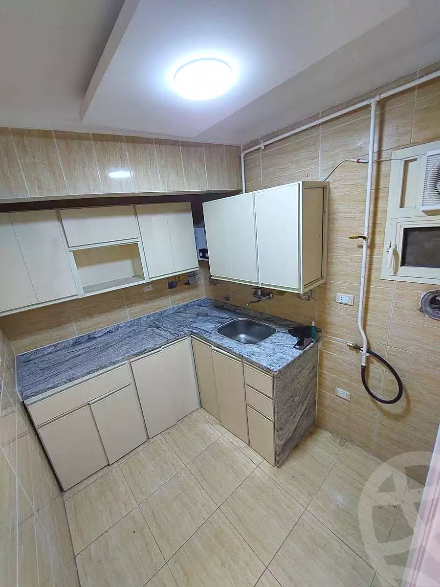 https://aqarmap.com.eg/ar/listing/7135162-for-sale-alexandria-sydy-bshr-sydy-bshr-bhry-shr-mhmwd-l-yswy