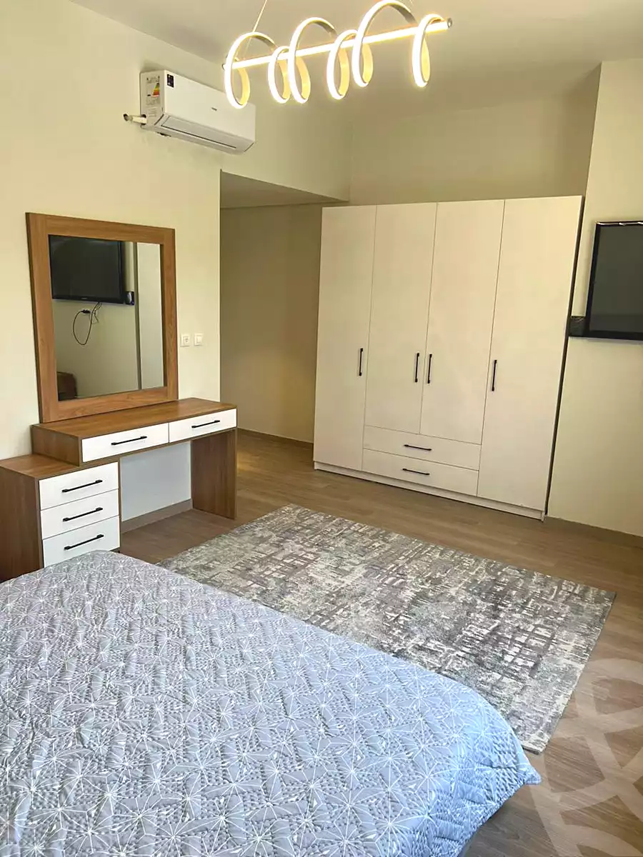 https://aqarmap.com.eg/ar/listing/7135190-for-rent-cairo-new-cairo-compounds-mivida-avenues-residence-mivida