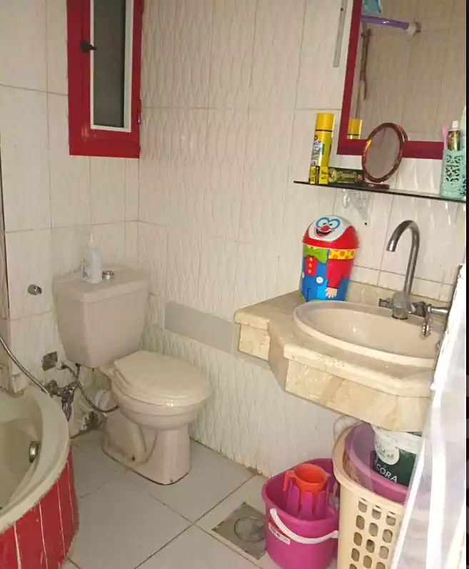 https://aqarmap.com.eg/en/listing/7135257-for-sale-alexandria-sydy-bshr-shr-mlk-hfny
