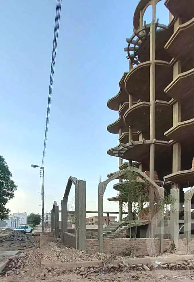 https://aqarmap.com.eg/ar/listing/7135294-for-sale-qina-qina-city-qina-city