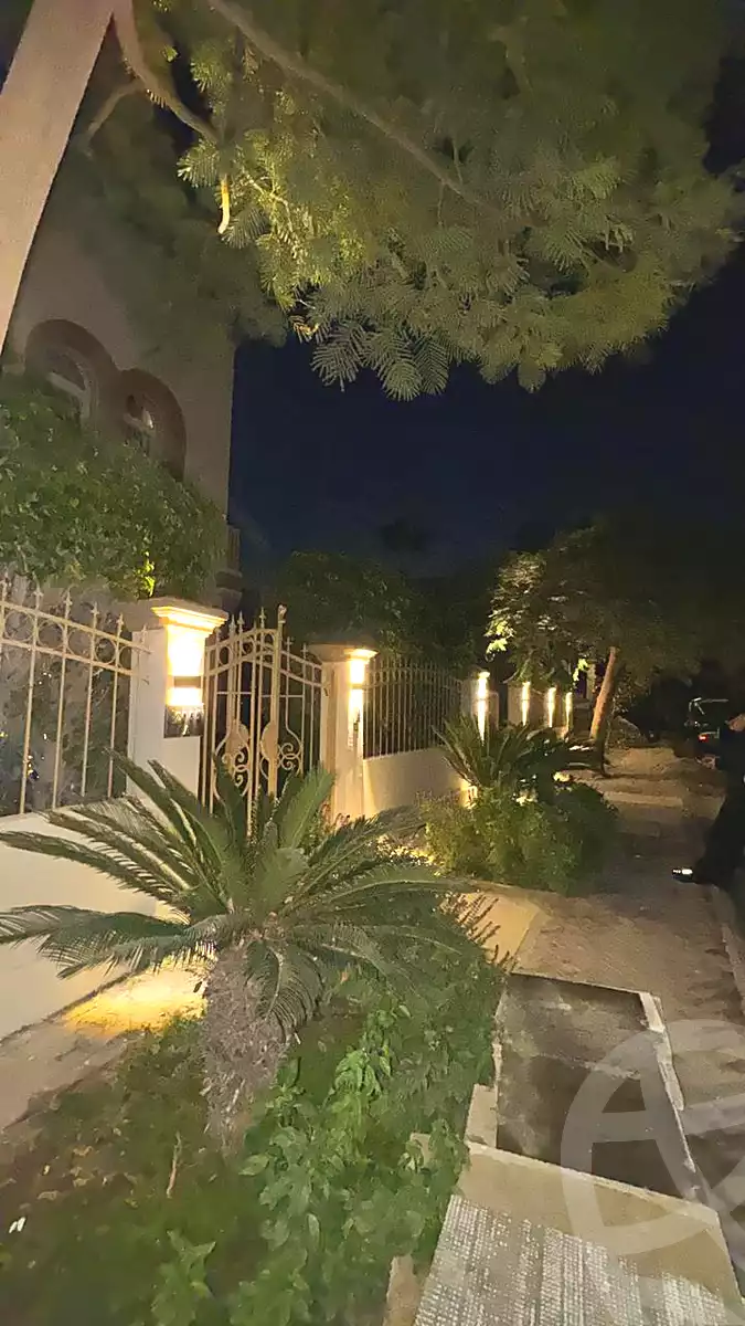 https://aqarmap.com.eg/ar/listing/7135349-for-sale-cairo-el-sheikh-zayed-city-compounds-greens