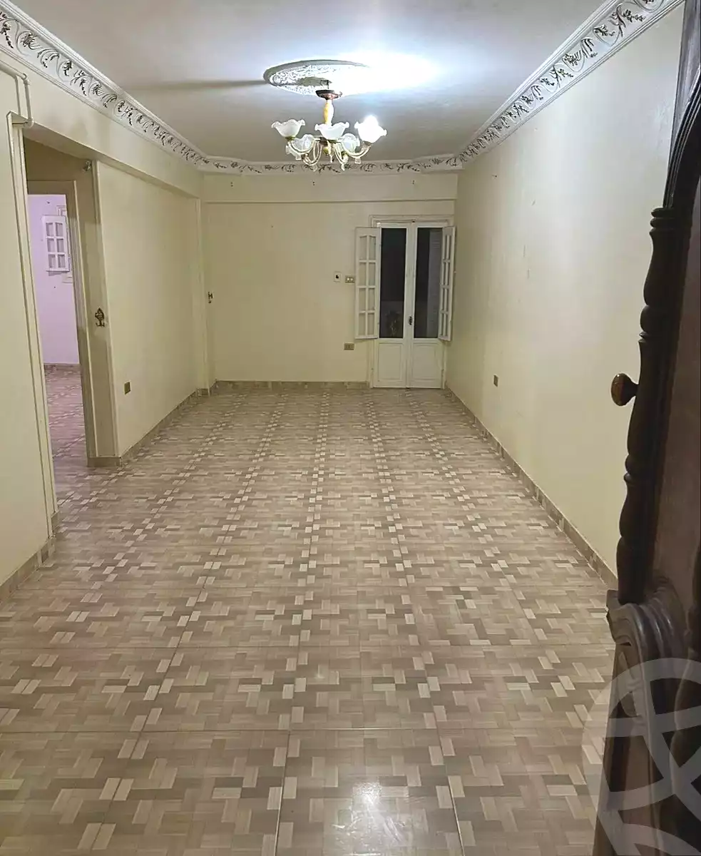 https://aqarmap.com.eg/ar/listing/7135397-for-sale-alexandria-al-agamy-el-hanouvel-al-asdakaa-st