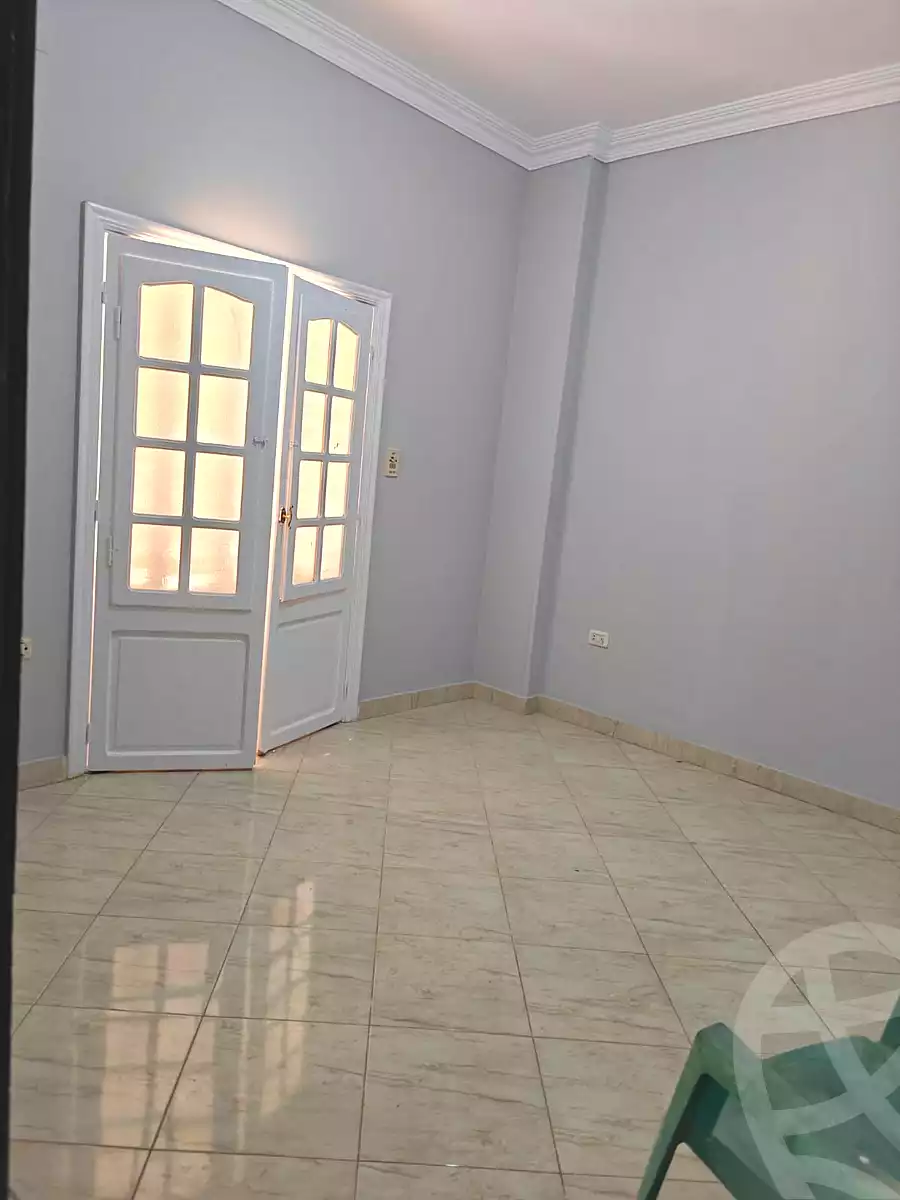 https://aqarmap.com.eg/ar/listing/7135627-for-rent-cairo-new-cairo-ganob-el-akadamiya-south-academy-g-lotfy-hassona-st