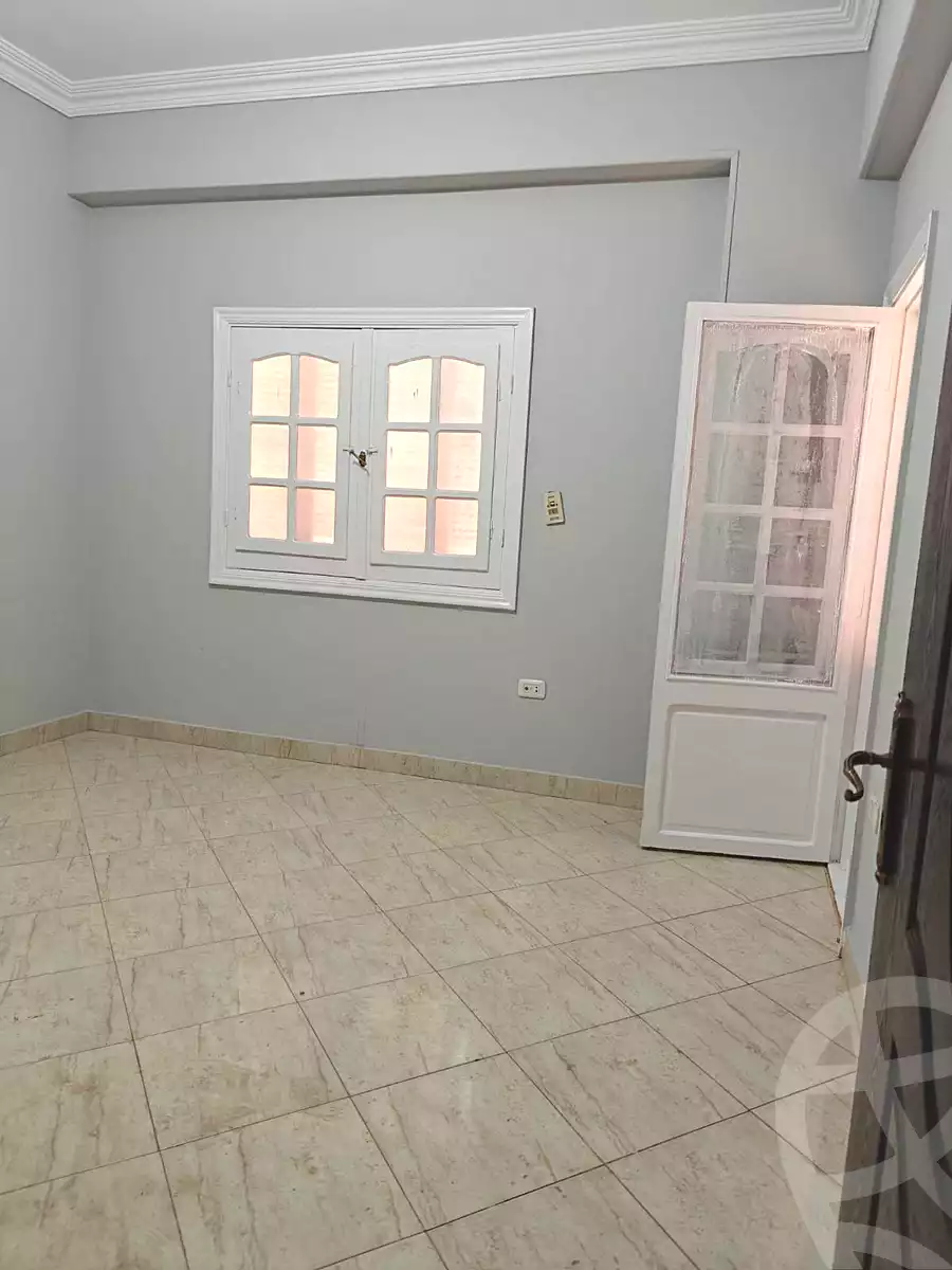 https://aqarmap.com.eg/ar/listing/7135627-for-rent-cairo-new-cairo-ganob-el-akadamiya-south-academy-g-lotfy-hassona-st