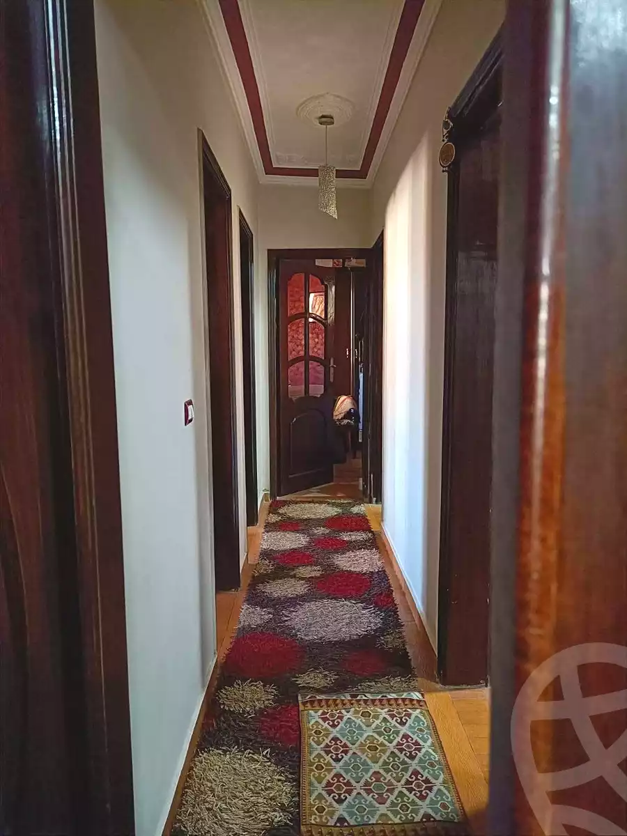 https://aqarmap.com.eg/en/listing/7135632-for-sale-cairo-helwan-rostom-st