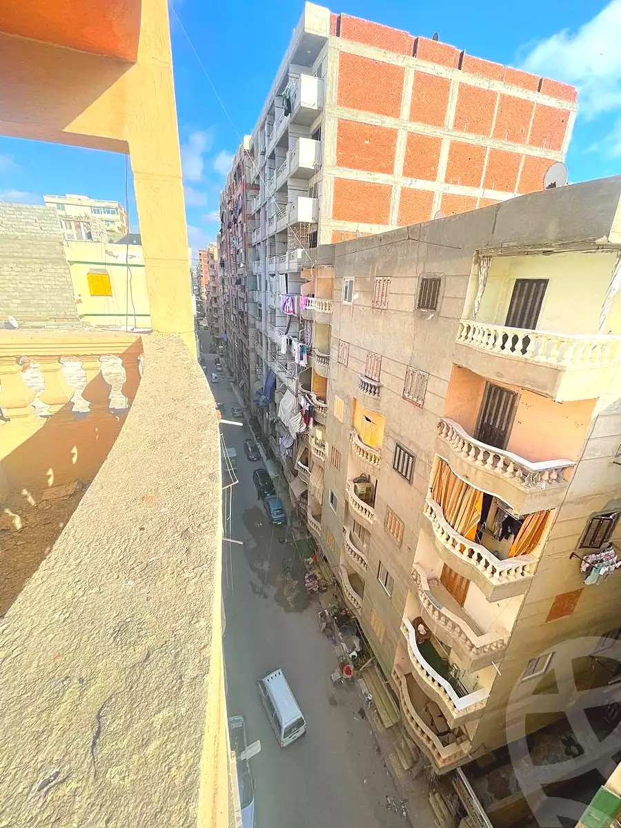 https://aqarmap.com.eg/ar/listing/7135728-for-sale-alexandria-al-agamy-el-hanouvel-radwan-st