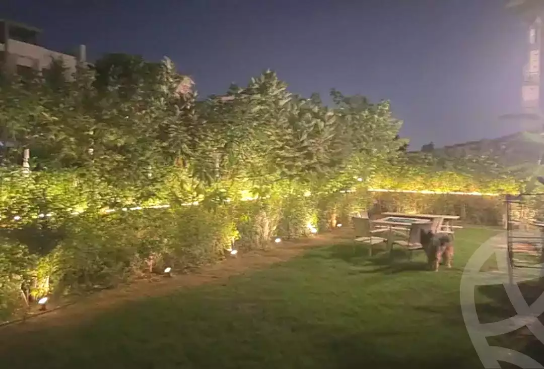 https://aqarmap.com.eg/ar/listing/7135956-for-sale-cairo-new-cairo-compounds-fifth-square