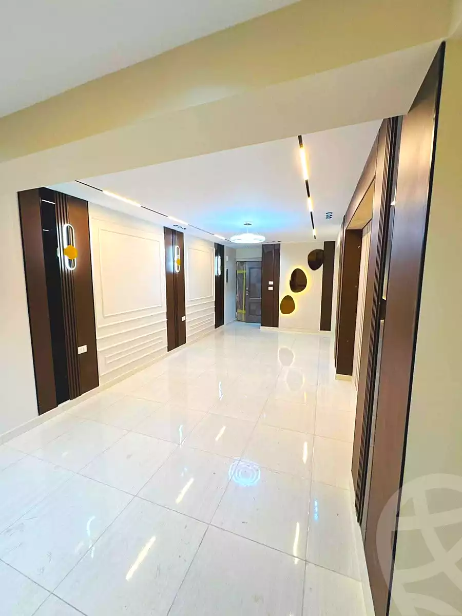 https://aqarmap.com.eg/ar/listing/7135979-for-sale-cairo-el-haram-el-lebeny-el-magzar-el-aly-st
